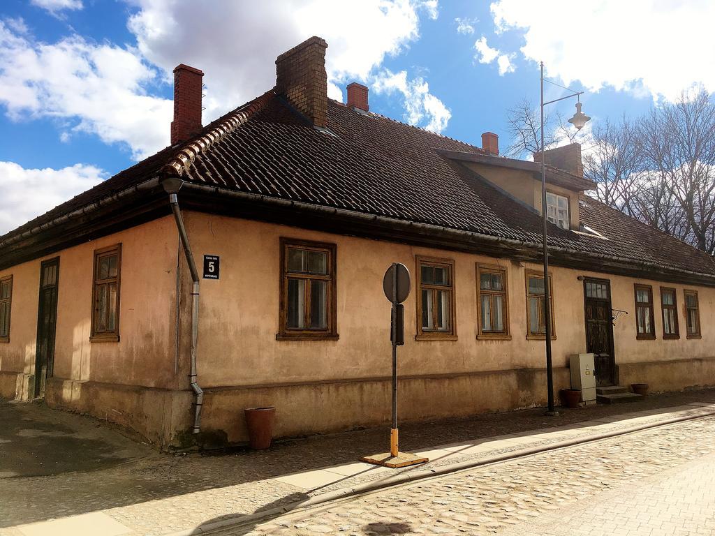 Kalna Ielas Rezidence Kuldiga Luaran gambar